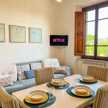 Deluxe Luccafree Parking - 5 Minutes From Center * Lucca