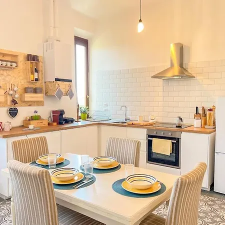 Deluxe Luccafree Parking - 5 Minutes From Center Apartment Lucca