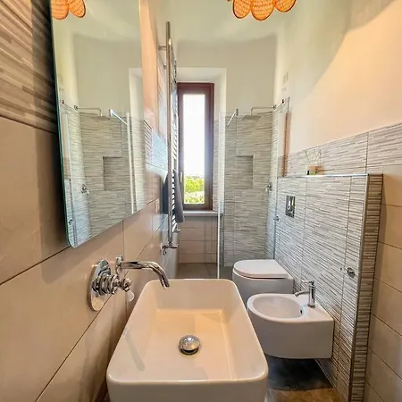 Deluxe Luccafree Parking - 5 Minutes From Center Apartment Lucca