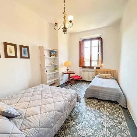 Apartment Deluxe Luccafree Parking - 5 Minutes From Center