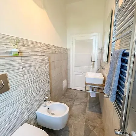 Deluxe Luccafree Parking - 5 Minutes From Center Lucca