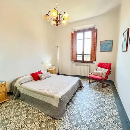 Deluxe Luccafree Parking - 5 Minutes From Center