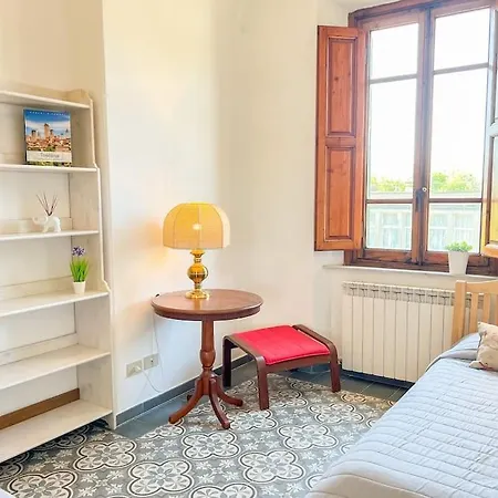 Deluxe Luccafree Parking - 5 Minutes From Center Lucca